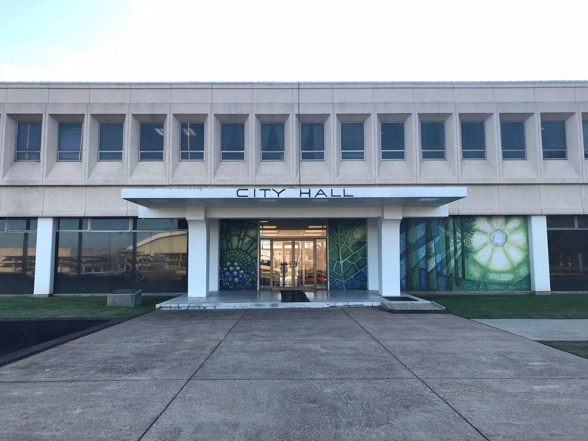 Monroe Town Hall